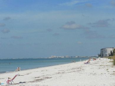 Bonita Springs Vacation Home Sleeps Six Guests.