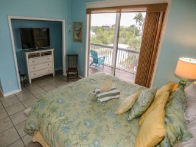 Bonita Springs Vacation Home Sleeps Six Guests.