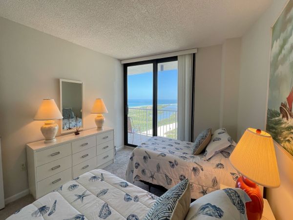 Great Marco Island Vacation Beach Condo Two Bedrooms