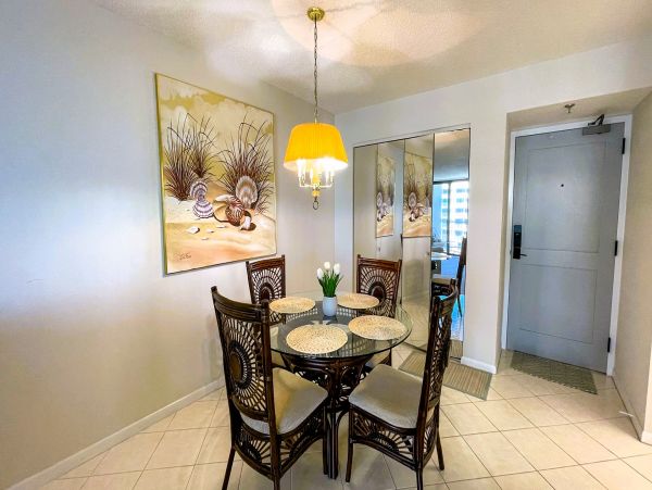 Great Marco Island Vacation Beach Condo Two Bedrooms