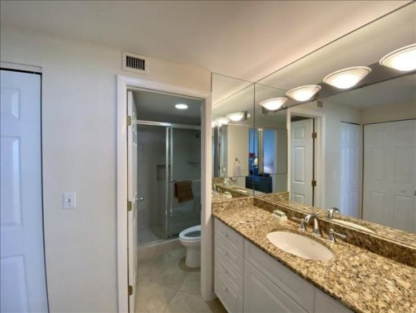 Marco Island Updated Condo Northwest View