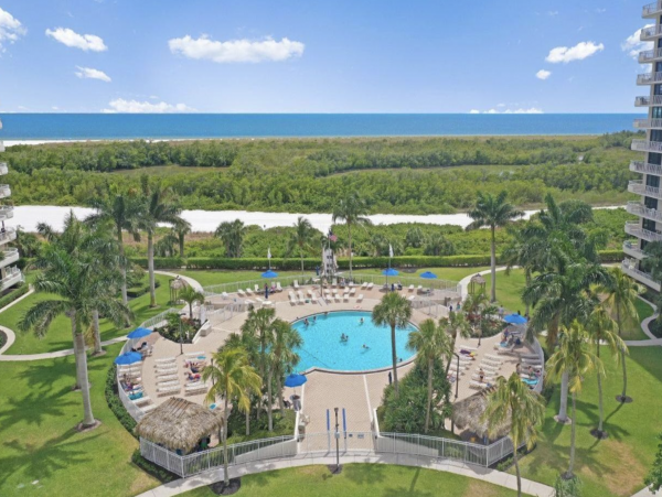 Beachfront 2 Bedroom Marco Island Condo Sleeps 4 Guests