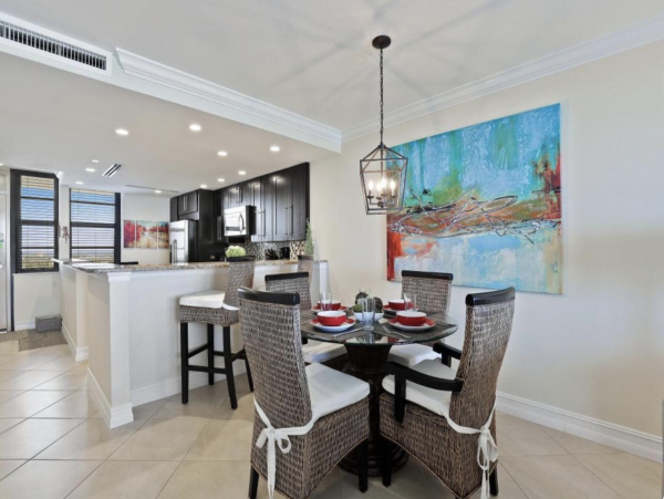 Beachfront 2 Bedroom Marco Island Condo Sleeps 4 Guests
