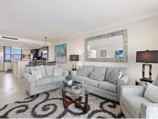 Beachfront 2 Bedroom Marco Island Condo Sleeps 4 Guests