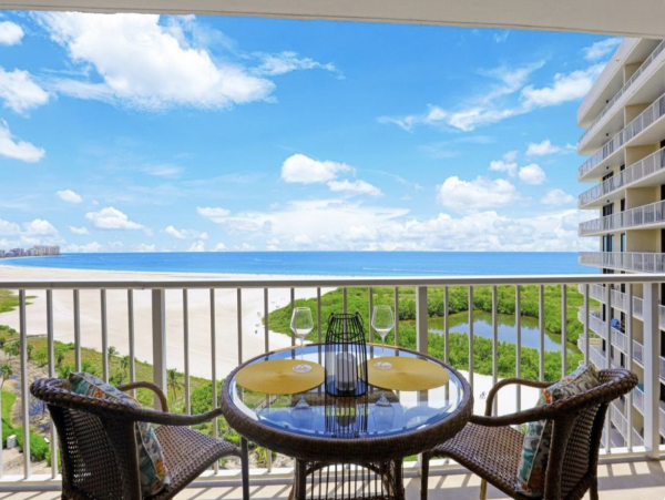 Beachfront 2 Bedroom Marco Island Condo Sleeps 4 Guests
