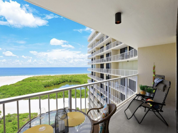 Beachfront 2 Bedroom Marco Island Condo Sleeps 4 Guests