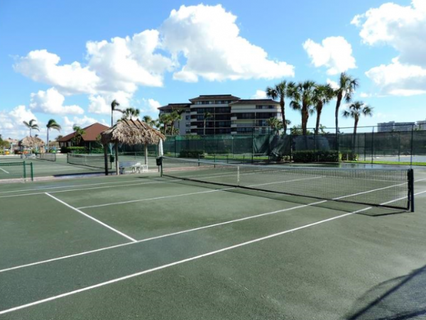 On Beach Marco Island Vacation Condo Two Bedrooms Sleeps 6