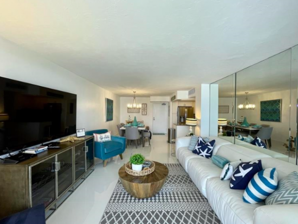 On Beach Marco Island Vacation Condo Two Bedrooms Sleeps 6