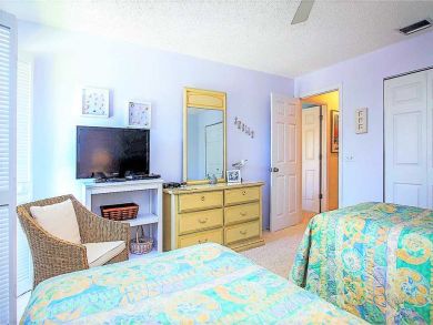 Sanibel Three Bedroom Walk to Beach Vacation Condo Sanibel Three Bedroom Walk to Beach Vacation Condo