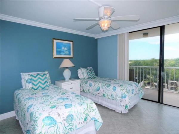 Marco Island Condo 919105