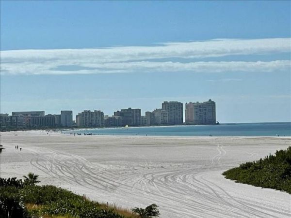 Marco Island Condo 919107