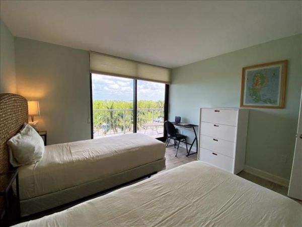 Marco Island Condo 919107