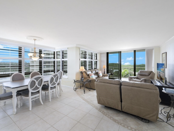 Enjoy Captivating Gulf Views Great Pool