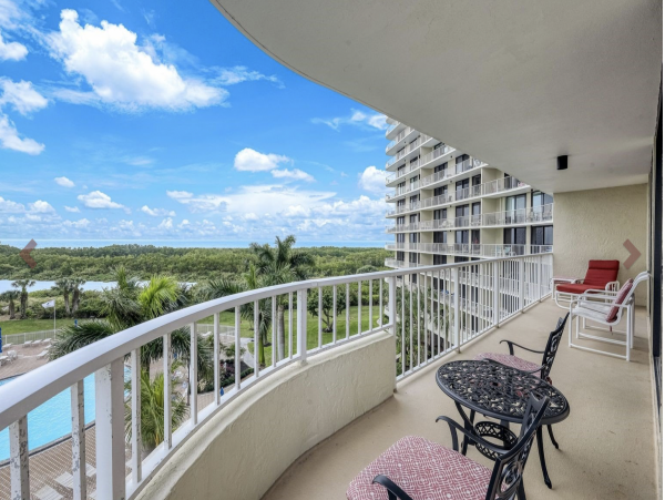Enjoy Captivating Gulf Views Great Pool