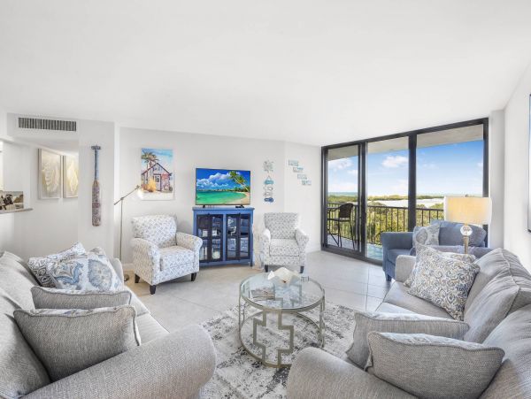 On Beach Marco Island Vacation Condo Two Bedroom