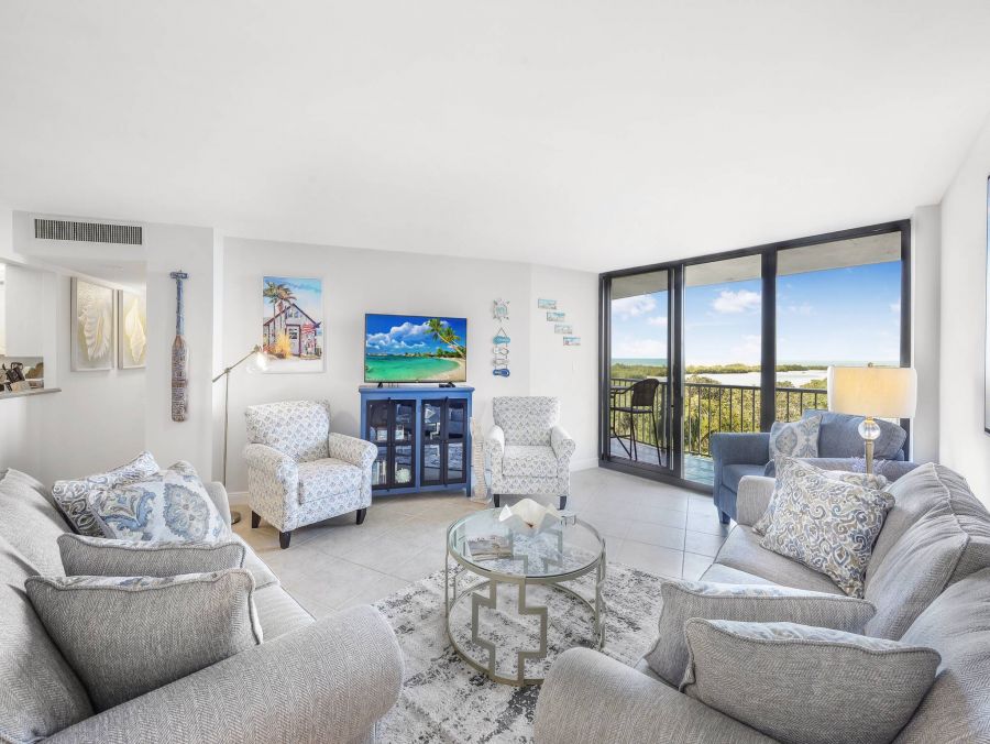 On Beach Marco Island Vacation Condo Two Bedroom