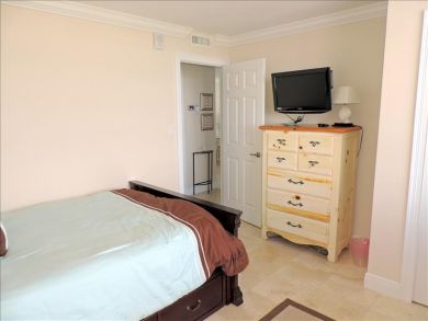 Marco Island Condo 919120