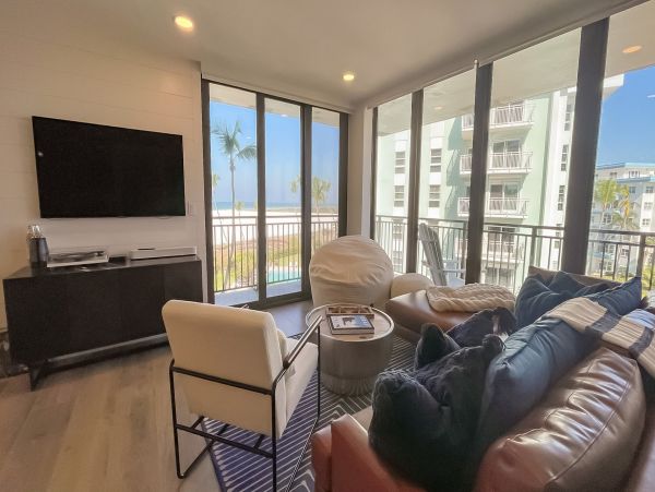Marco Island Vacation Condo with Ocean Views