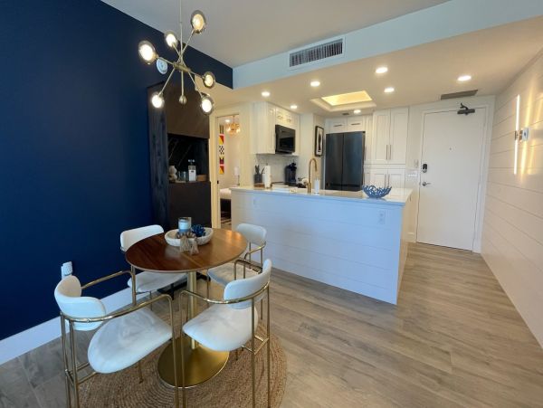 Marco Island Vacation Condo with Ocean Views