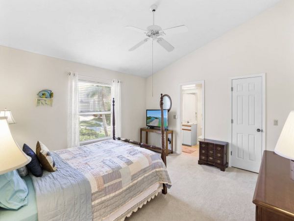 South end Marco Island Vacation Home 2 miles to beach