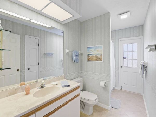 South end Marco Island Vacation Home 2 miles to beach