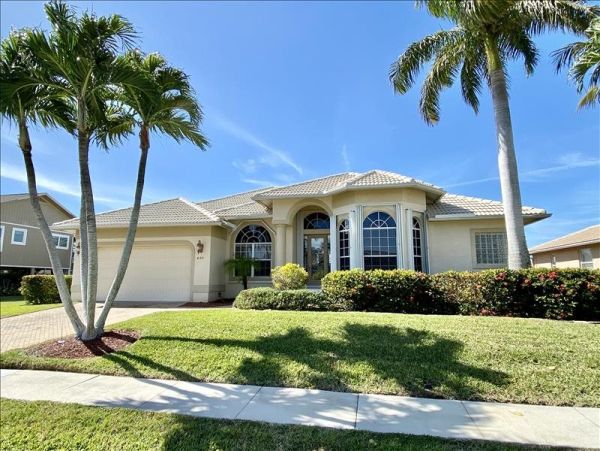 Marco Island Waterfront Home with 4 Bedrooms and Pool