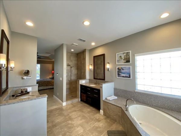 Marco Island Waterfront Home with 4 Bedrooms and Pool