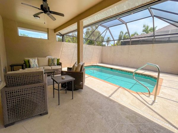 3 Bedroom Vacation Pool Home in Marco Island Close to Beach