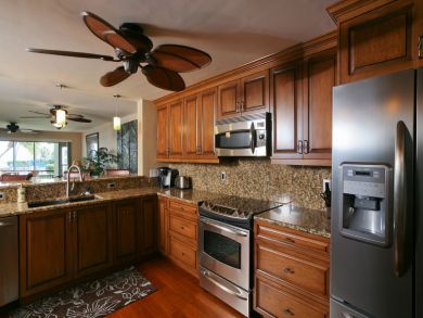 Longboat Key  2 Bedrooms Vacation Condo Bay Views Sleeps 4