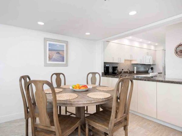 Top Floor Beachplace unit Building 3