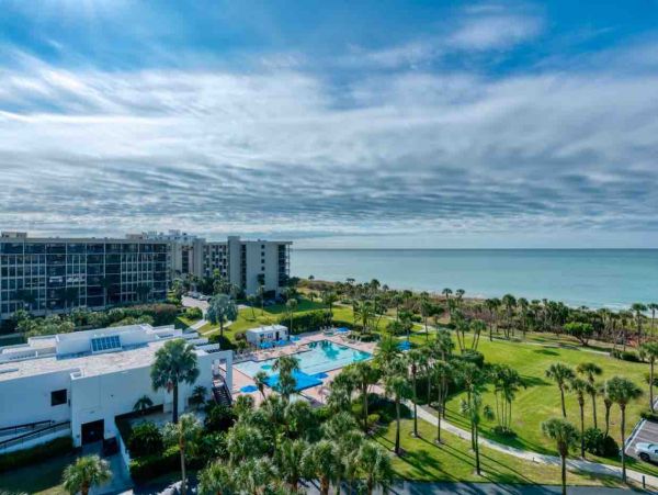 Top Floor Beachplace unit Building 3