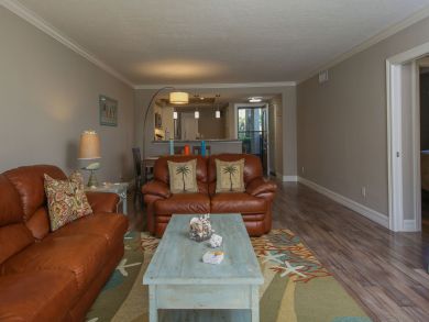 Longboat Key Vacation Condo Sleeps 4 Guests Walk to Beach