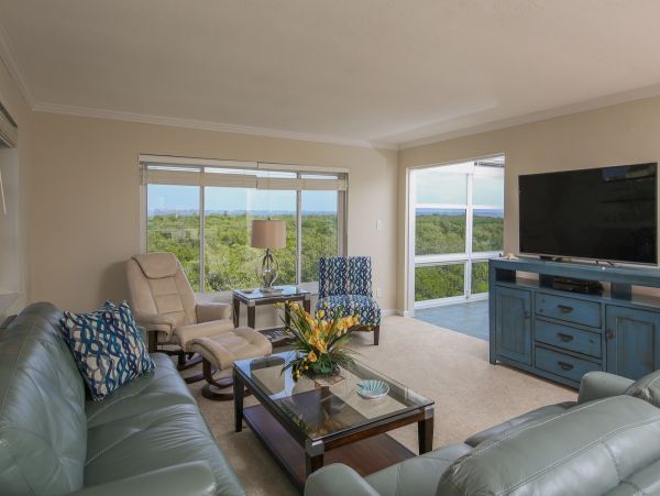 Longboat Key Condo Two Bedroom Communal Pool and Tennis