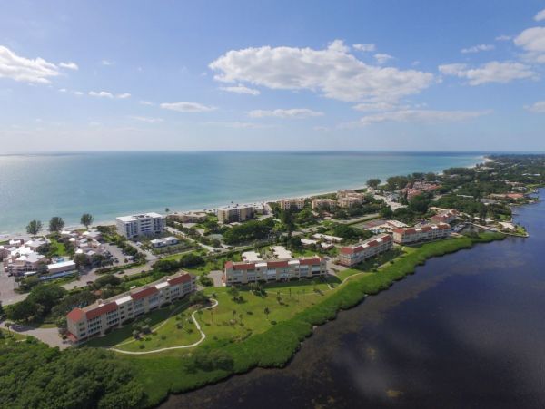 Longboat Key Condo Two Bedroom Communal Pool and Tennis