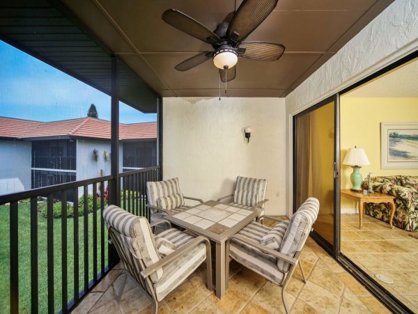 Longboat Key Vacation Beach Condo Partial Gulf Views