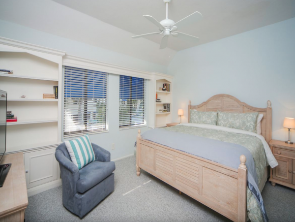 Beautiful Longboat Key Vacation Condo Walk to Beach