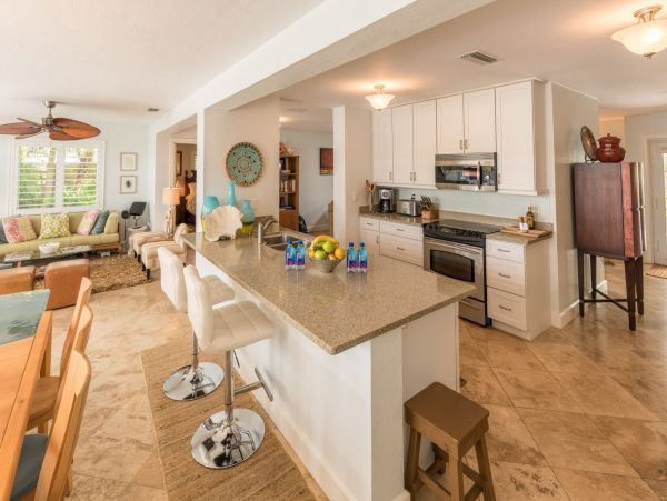 Siesta Key Vacation Home, Three Bedrooms, Private Pool