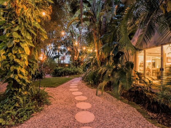Siesta Key Vacation Home, Three Bedrooms, Private Pool