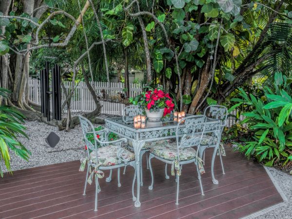 Siesta Key Vacation Home, Three Bedrooms, Private Pool