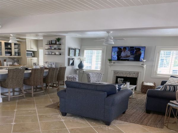 Captiva Beachfront Vacation Cottage Private Beach - 6 Guests