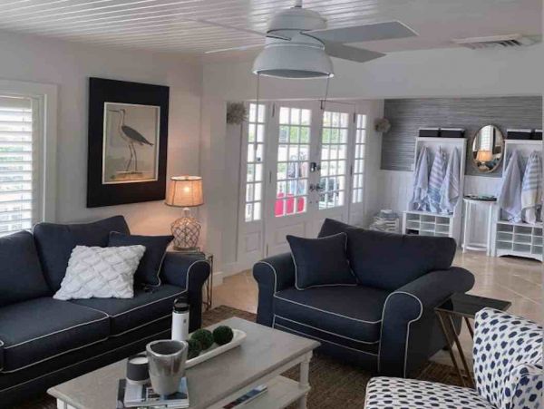 Captiva Beachfront Vacation Cottage Private Beach - 6 Guests