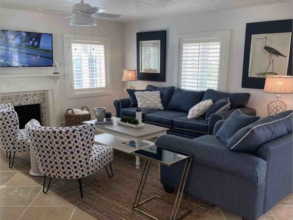 Captiva Beachfront Vacation Cottage Private Beach - 6 Guests