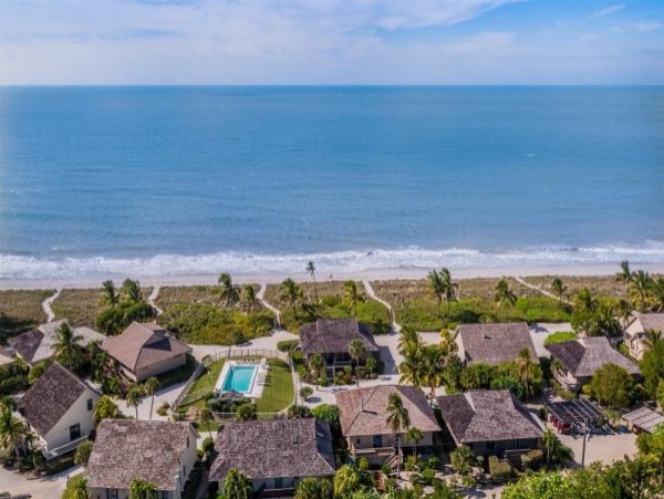 Captiva Island Luxury Vacation Rental Home Four Bedrooms