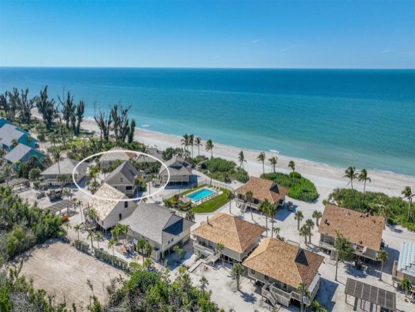 Captiva Island Luxury Vacation Rental Home Four Bedrooms