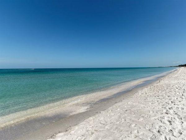 Captiva Island Luxury Vacation Rental Home Four Bedrooms