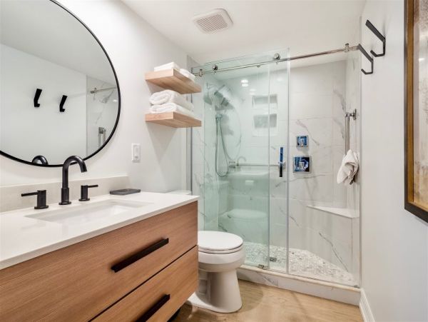 Captiva Island Vacation Condo On Beach Sleeps Six Guests