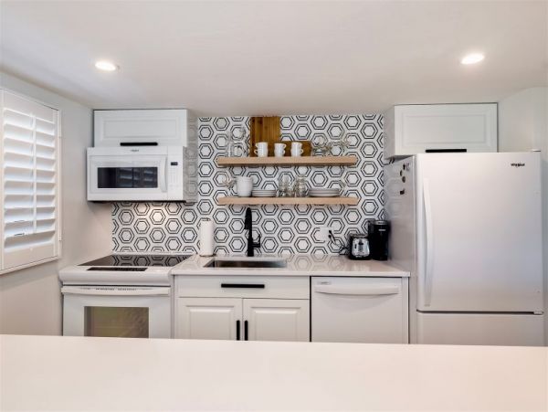 Captiva Island Vacation Condo On Beach Sleeps Six Guests