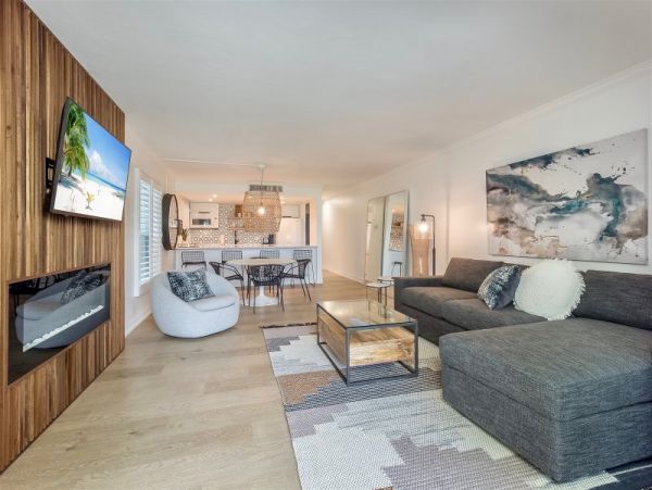 Captiva Island Vacation Condo On Beach Sleeps Six Guests