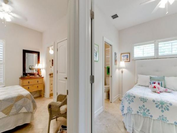 One Min Walk to Beach homes Beach Five Bedroom Homes Beach