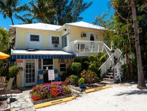 Anna Maria Island Holmes Beach Condo 919209